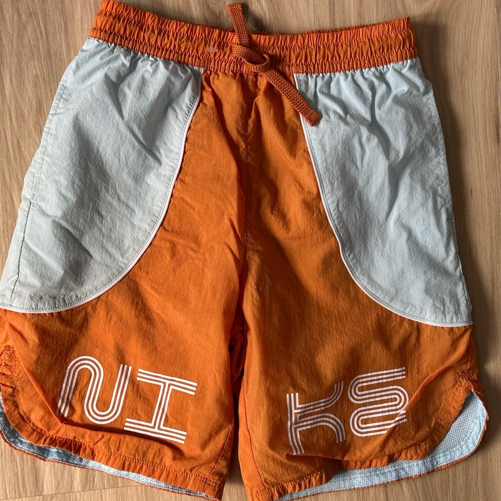 Orange and Gray NIKE Boys Large swim suit bathing suit swim trunks EUC